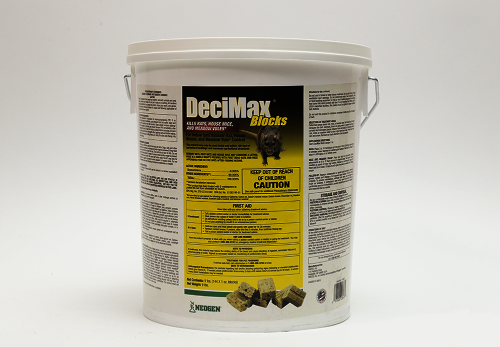 116850_023626028432_DeciMax Blocks 9lb Pail_1.png
