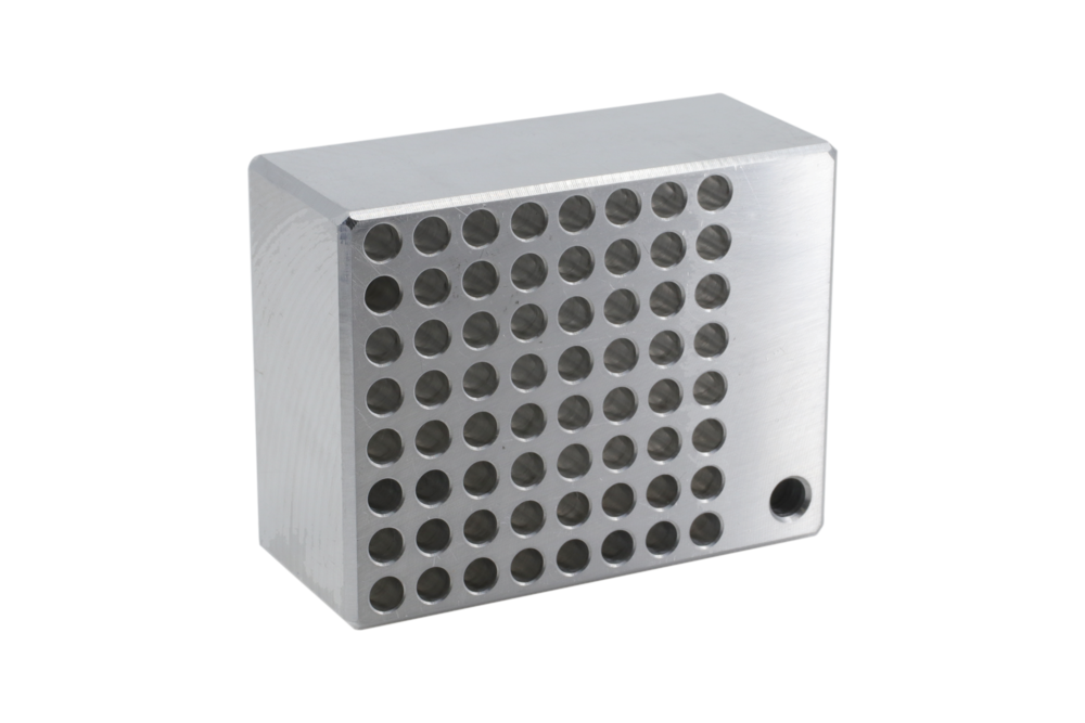 Official_9829-64_Alumnium-Block-64-Small-Well_KitPhoto.png