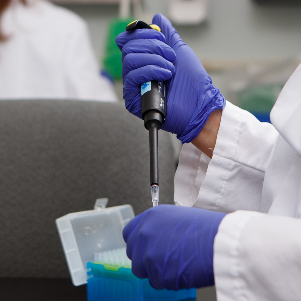Official_9403VIPPA_Lab-Service-VIP-Peanut_Kit-Photo.png