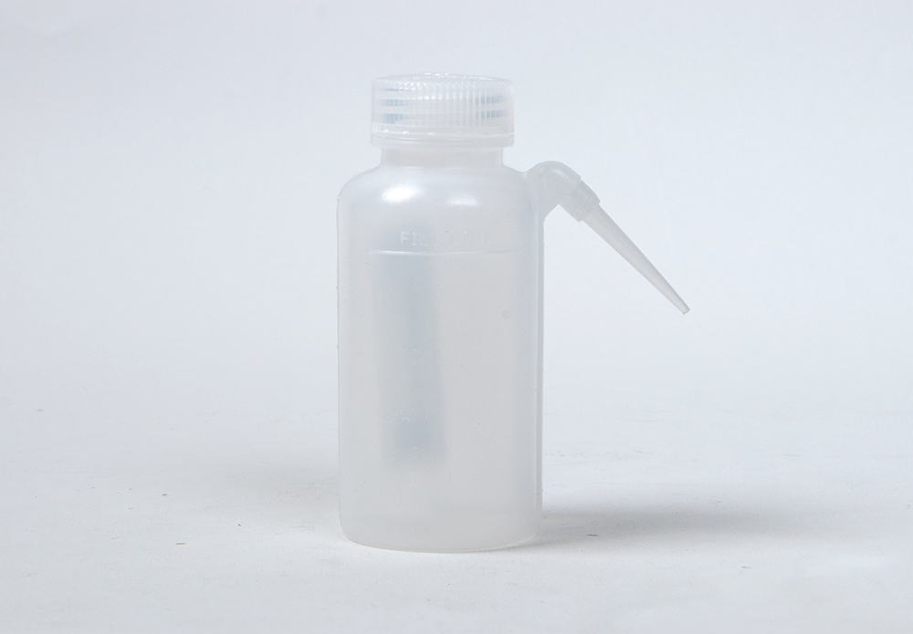 Official_9400_Plastic-Wash-Bottle-250mL_Kit-Photo.png