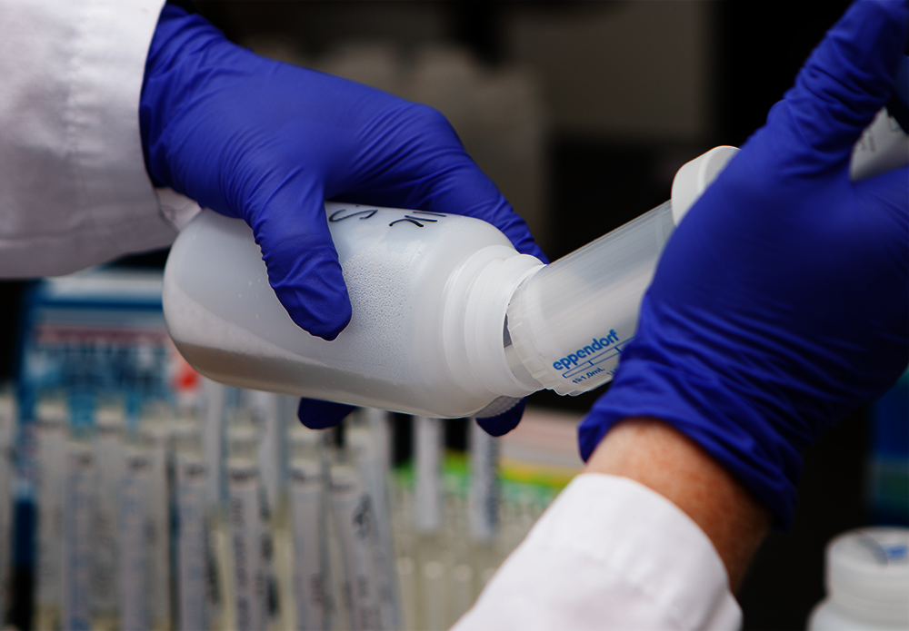 Official_9403CA_Sample-Testing-Casein_Kit-Photo.png