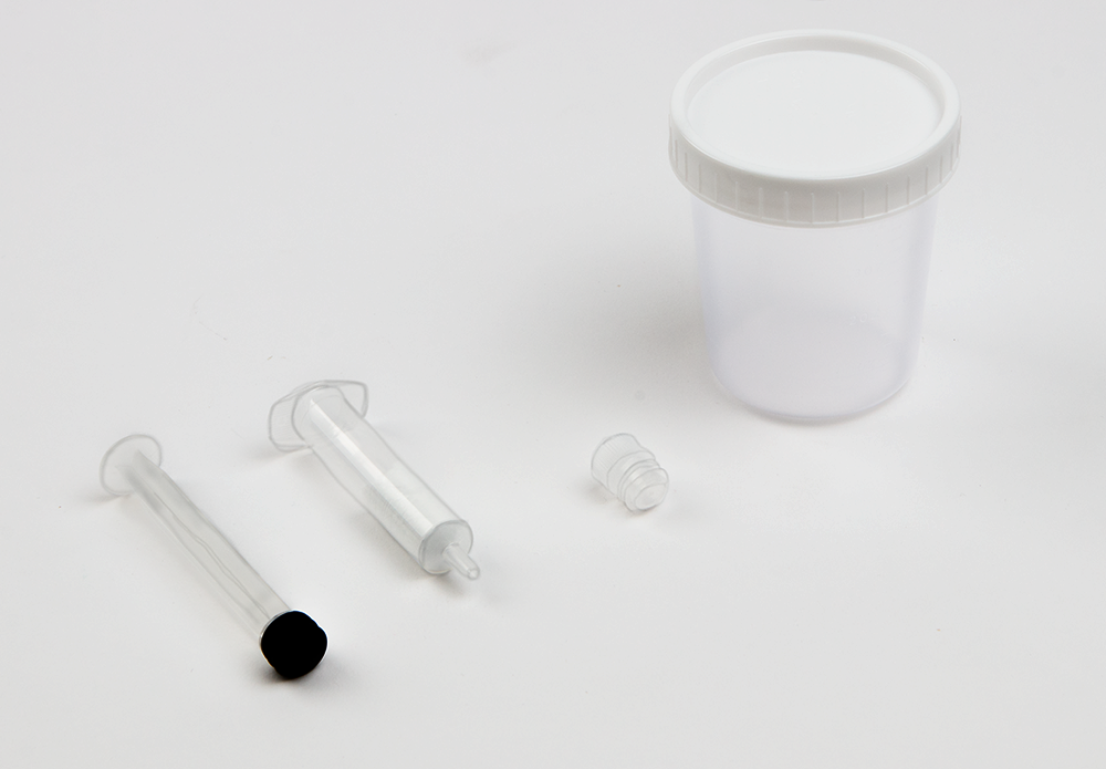 Official_8052_Mycotoxin-Extraction-Kit_Kit-Photo.png