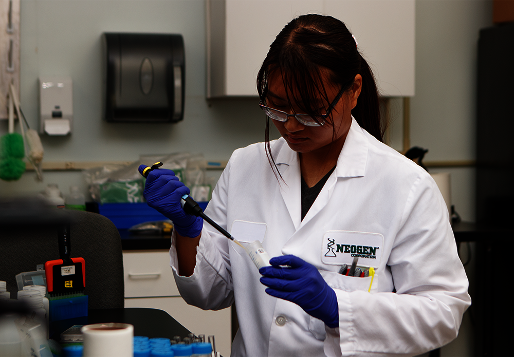 Official_9419R_Training-Reveal-Pathogens-OPTION-2_Kit-Photo.png