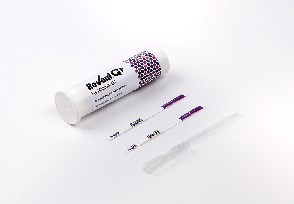 Official_RQAFM1_Reveal-Q-Plus-Aflatoxin-M1_Kit-Photo.png