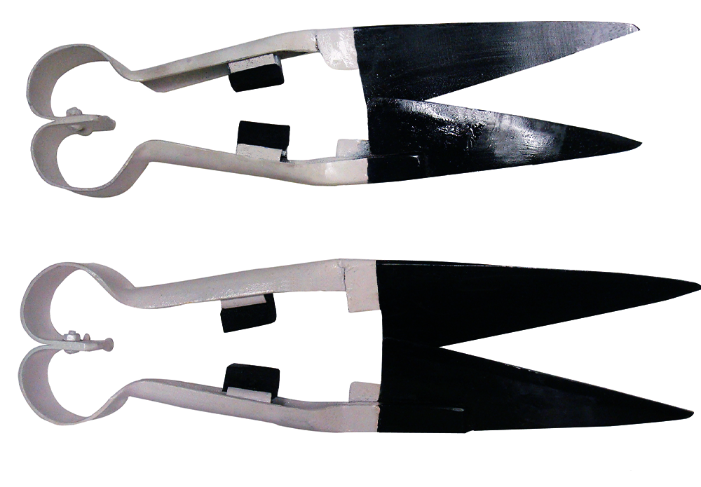 TA1445 715501500088 Black Blue Sheep Shears out of packaging copy_1.png