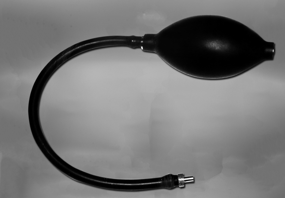 1908 726087019086 Ideal Infusion Pump_1.png
