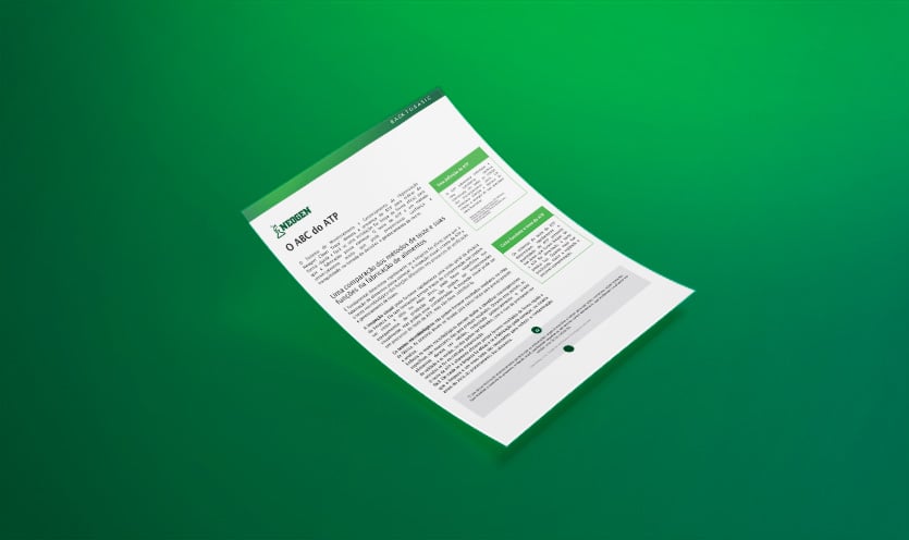 Mockup de documento intitulado “O ABC do ATP”, apresentando o sistema de monitoramento e gestão de higiene Neogen® Clean-Trace®, com detalhes em verde, flutuando sobre um fundo verde sólido, destacando testes de ATP para verificação de limpeza, segurança de alimentos e gestão de riscos em instalações de produção.